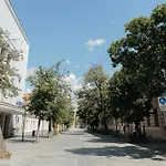Contessa Central Apartment